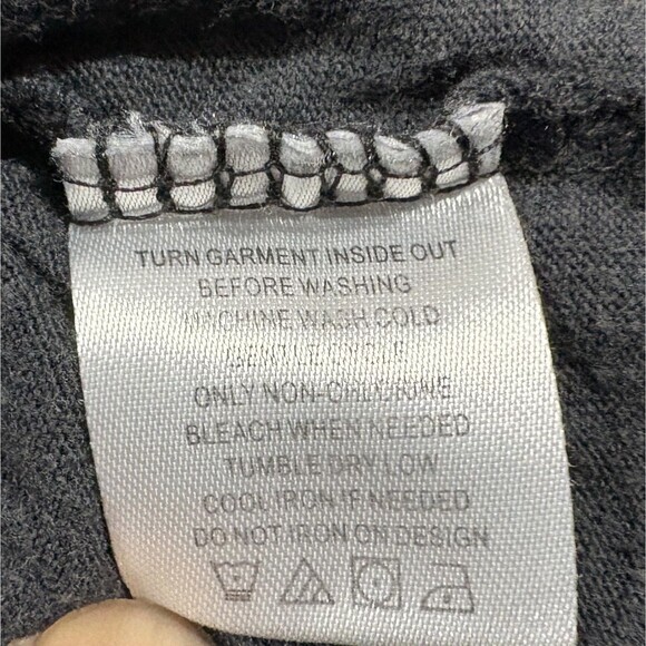 AC/DC Womens For Those About To Rock Gray Tee Studded Graphic Crop T Shirt Sz S - Picture 9 of 9